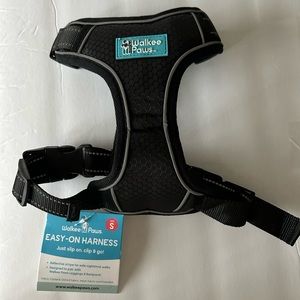 Walkee Paws Easy-On Dog Harness size small NWT